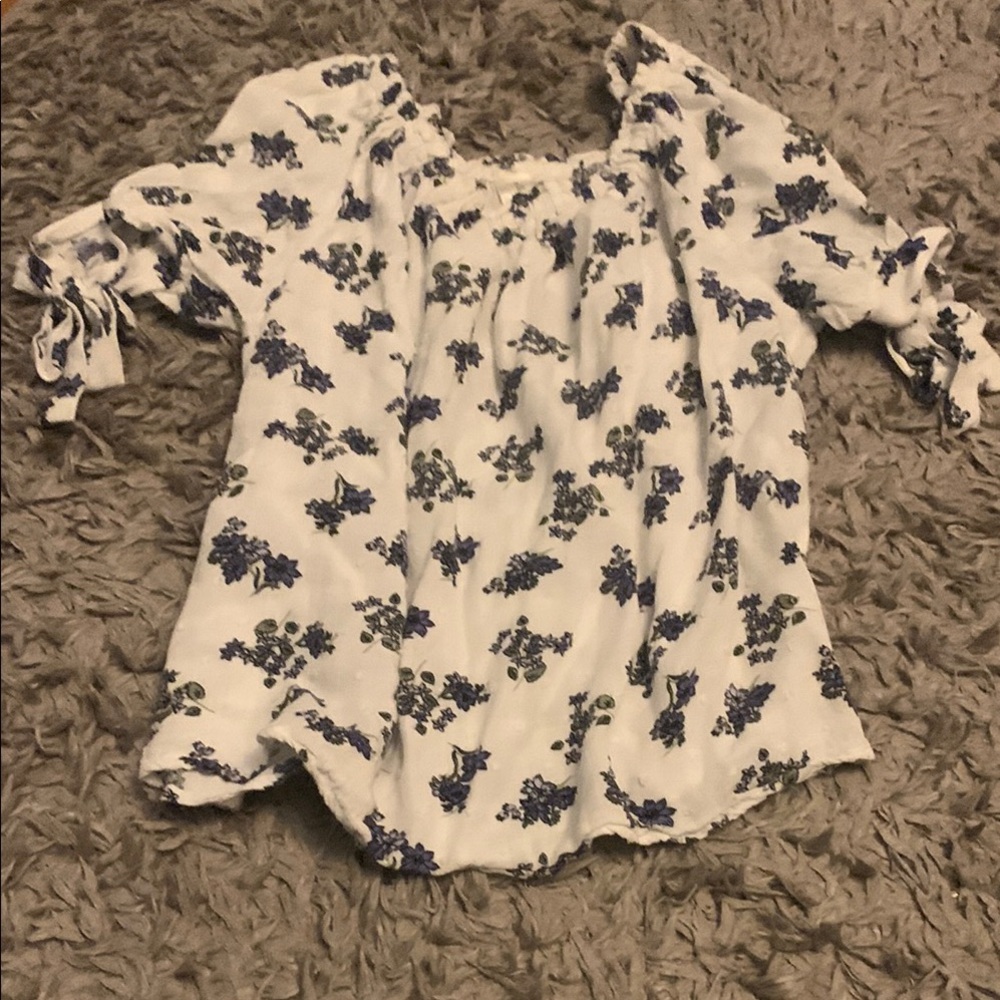 Floral White and Blue girls top tie sleeve